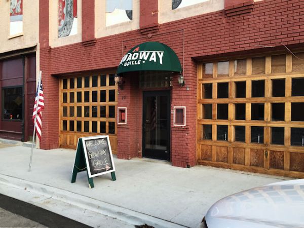 broadwaygrillecoldwater3